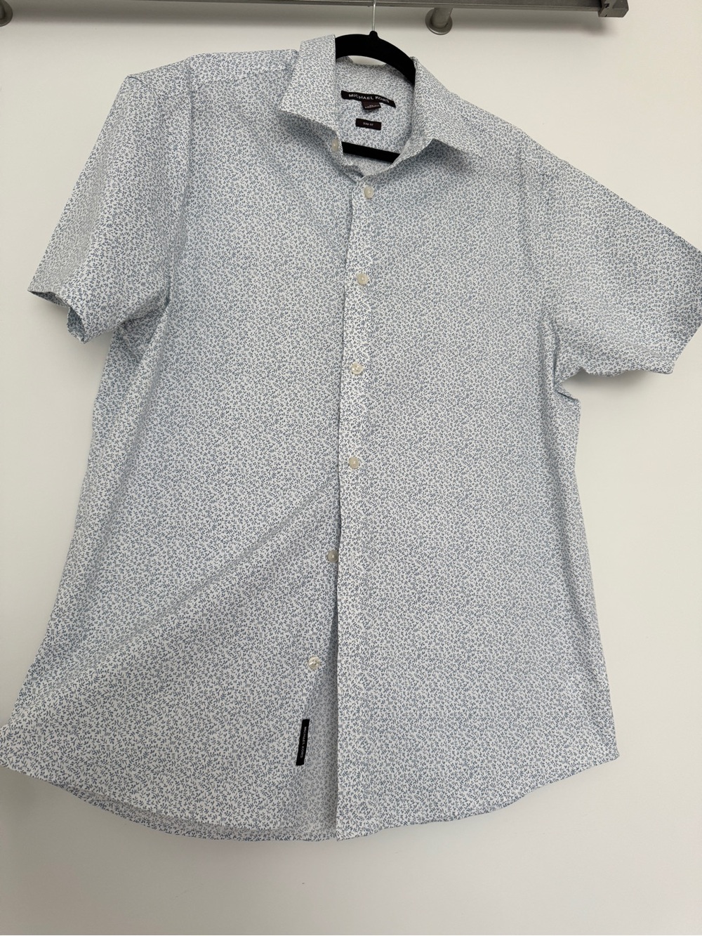 Men’s Michael Kors Light Blue Floral Short-Sleeve Shirt